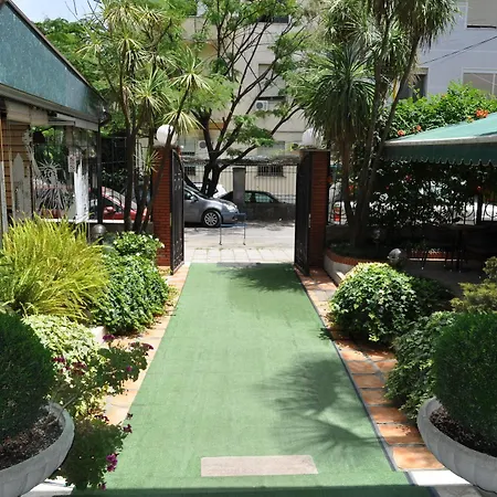 Broadway Boutique Hotel 4*