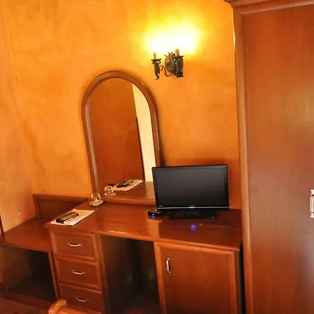 Broadway Boutique Hotel Tirana