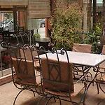 Broadway Boutique
