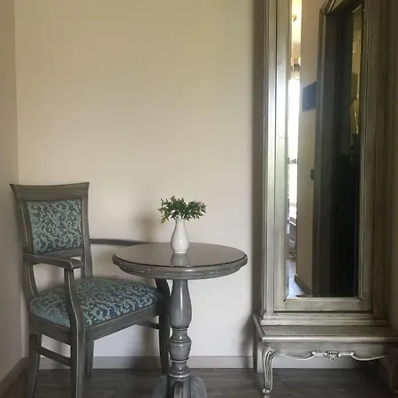 Hotel Broadway Hotel Tirana 4*