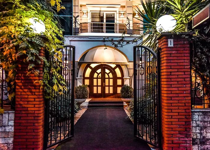 Broadway Boutique Hotel Hotel Tirana