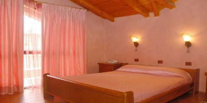 Broadway Boutique Hotel 4*