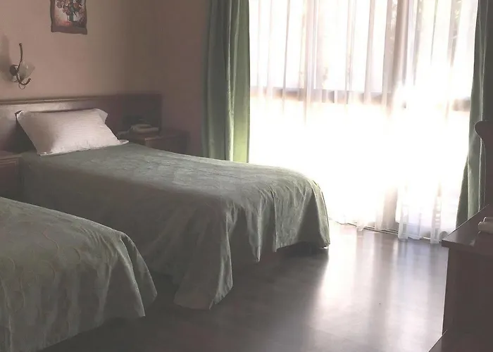 Broadway Boutique 4*